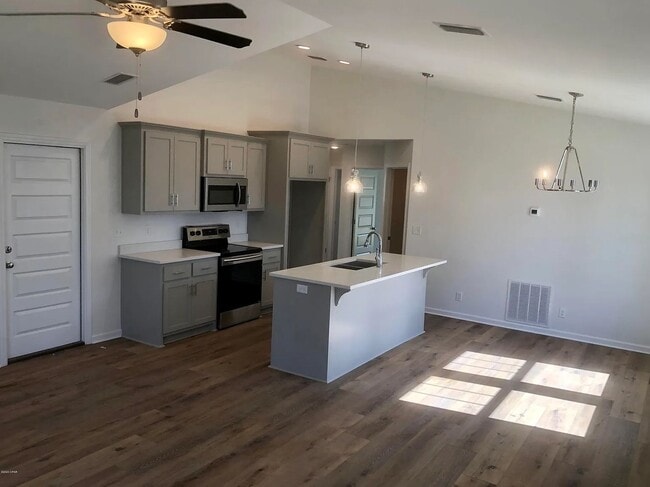 Photo - Single-Family House for Rent