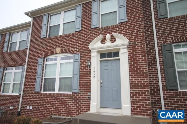 Building Photo - 2452 Abington Dr