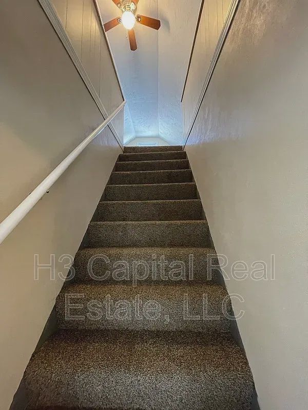 Photo - 711 N 28th St