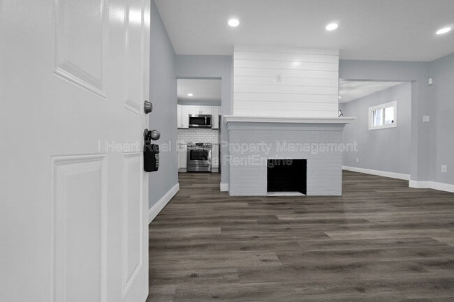 Photo - 1414 Cordell Ave