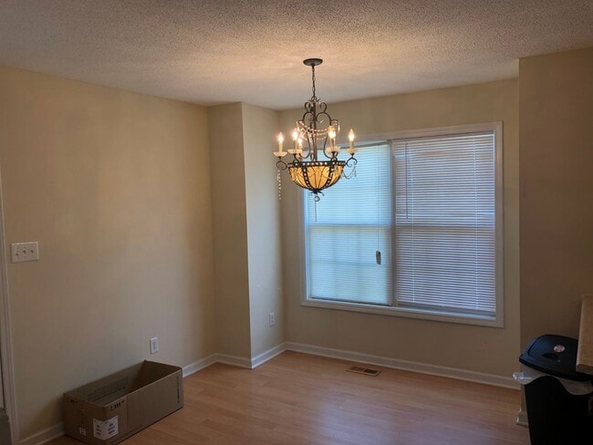 Photo - 4410 Harborgate Rd