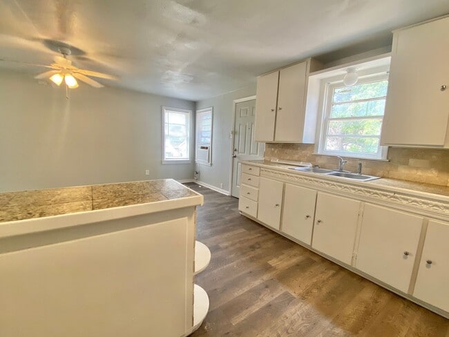 Photo - 2420 33rd St Unidad 2420 33rd Street - Rear