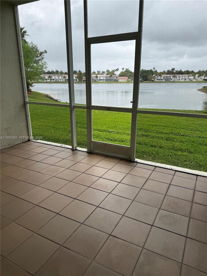 Photo - 10720 NW 66th St Unit 112