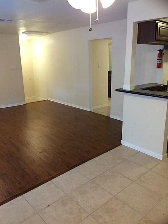 Building Photo - 1275 Witte Rd Unit 22