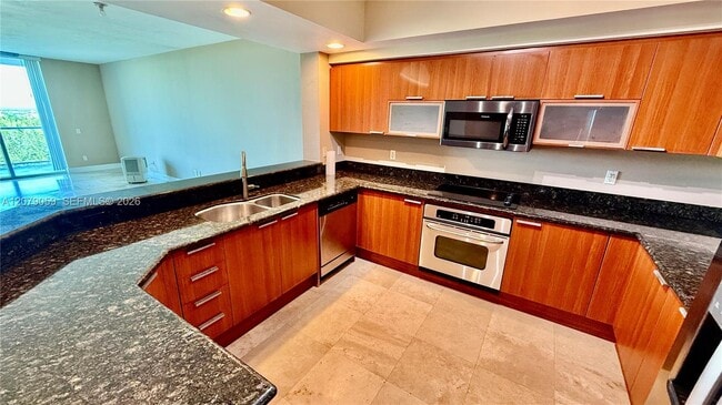 14951 Royal Oaks Ln Unidad 1403