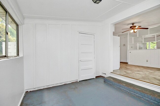 Photo - 4401 Ridgeley Dr