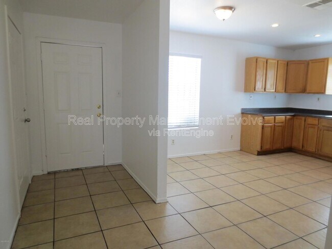 Photo - 2950 E Mobile Ln