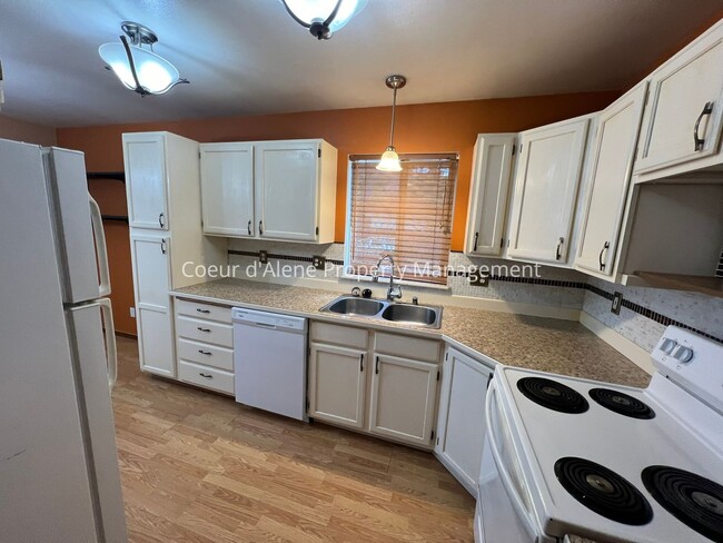 Photo - 3 bed, 2 bath house in Davis Park