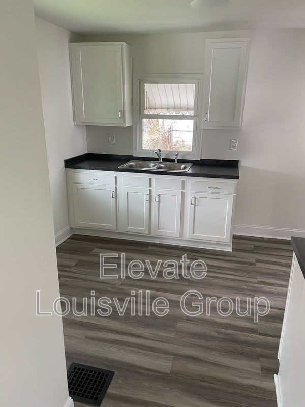 Photo - 1126 S 26th St