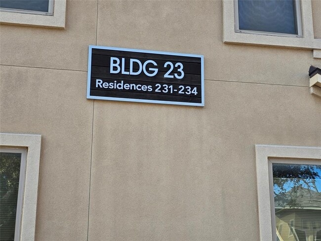 Photo - 13800 Lyndhurst St Unit 233