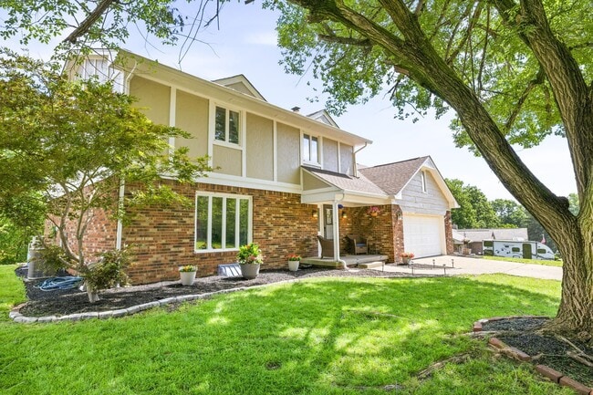 Photo - 1720 Ridge Hill Ln