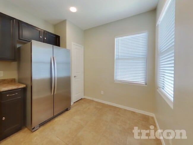 Photo - 723 W Dana Dr