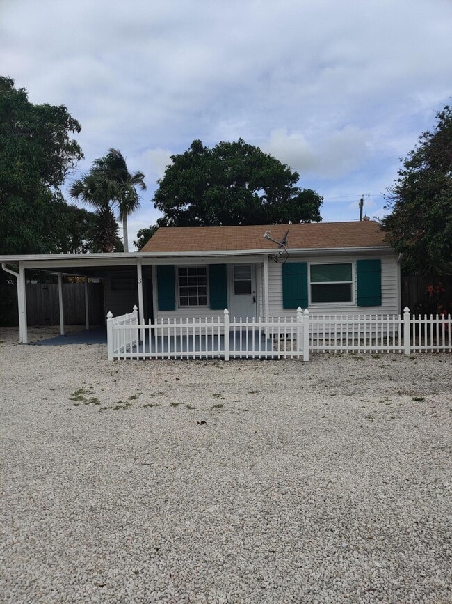 Building Photo - 3591 Gibbs Rd Rental