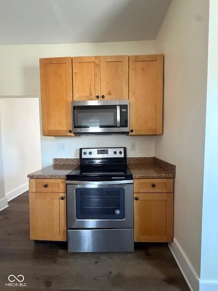 Photo - 275 E Parkview Ave