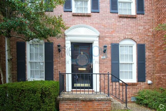 Building Photo - Check out the UPGRADES! Wow! Rental