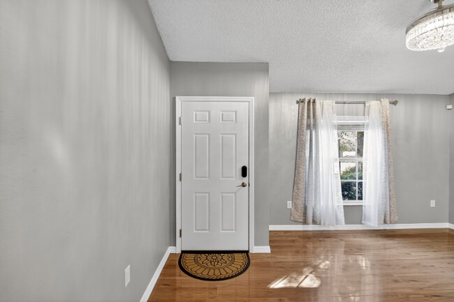 Photo - 4 Starling Dr