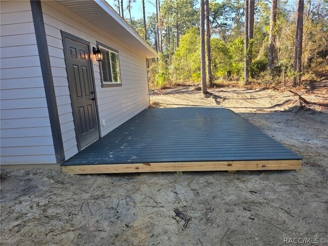 Photo - 748 N Heathrow Dr