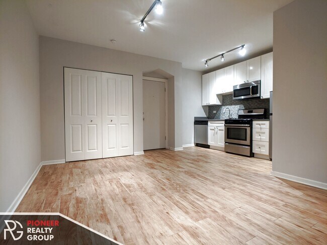 Photo - 2832 W Palmer St Apartments Unit #2834-110