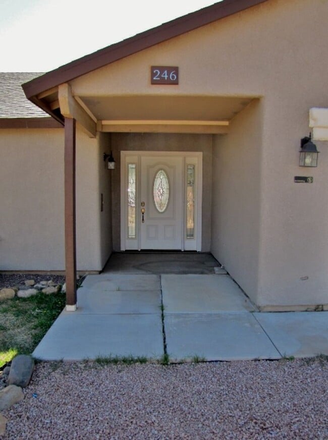 Photo - 3BR/2BA/2CG, 1519 sq.ft on half acre in Huachuca City, AZ