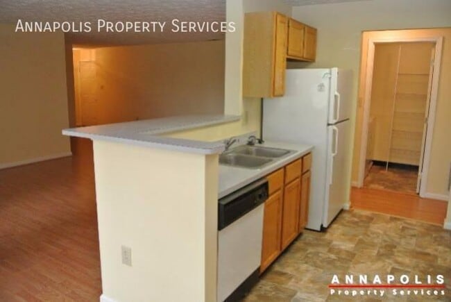 Photo - 700 Orchard Overlook Unit 202