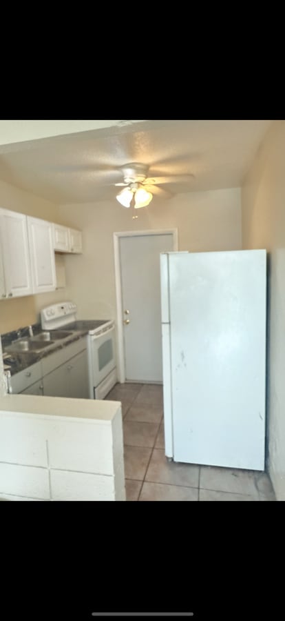 Photo - 416 NW 15th Way