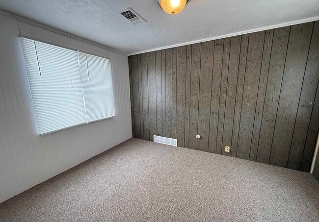 Photo - 3119 N Western Ave