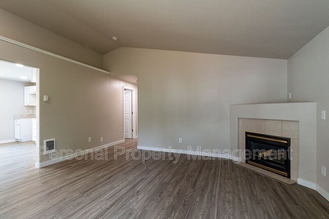 Photo - 19019 SE 12th Way