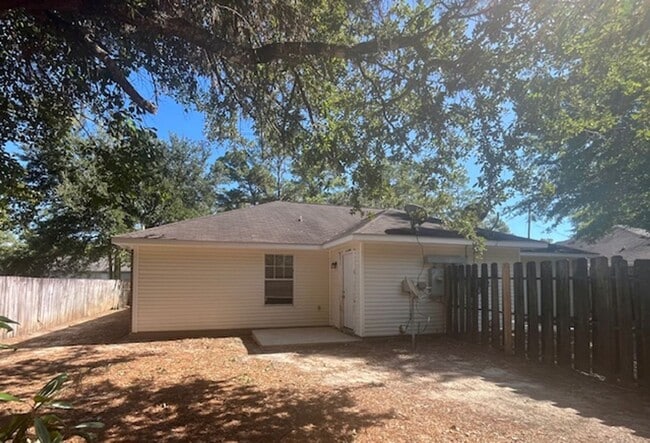 Photo - 2009 S 8th St Unit Apt  B