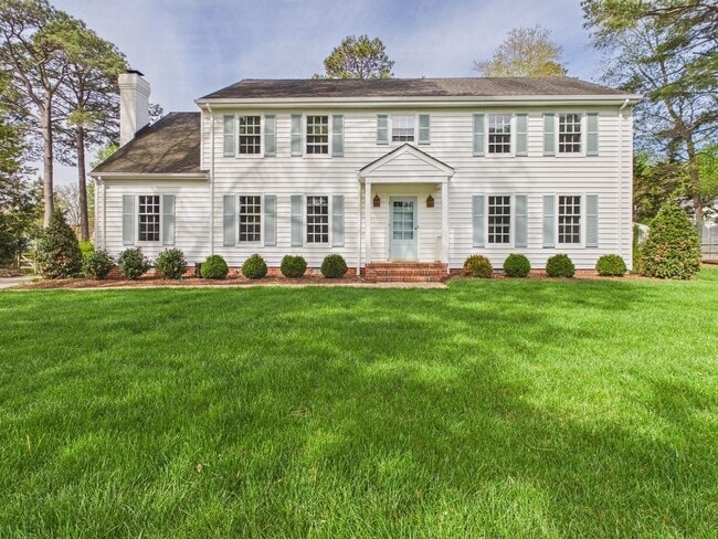 Building Photo - 1602 Harborough Rd