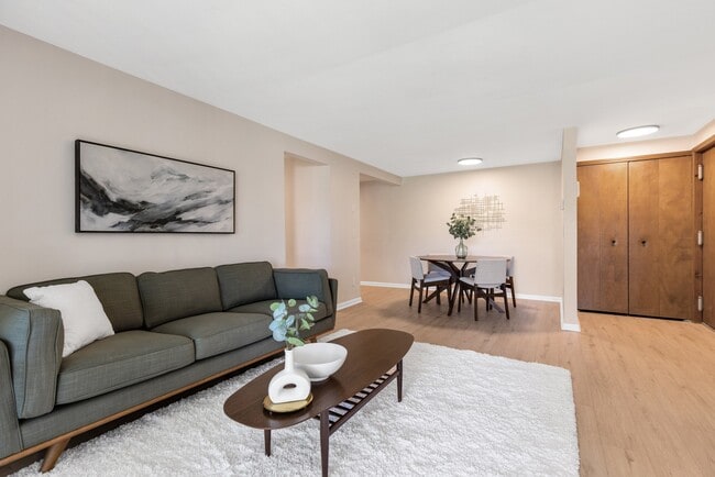 7300 Cedar Post Rd Unit A1