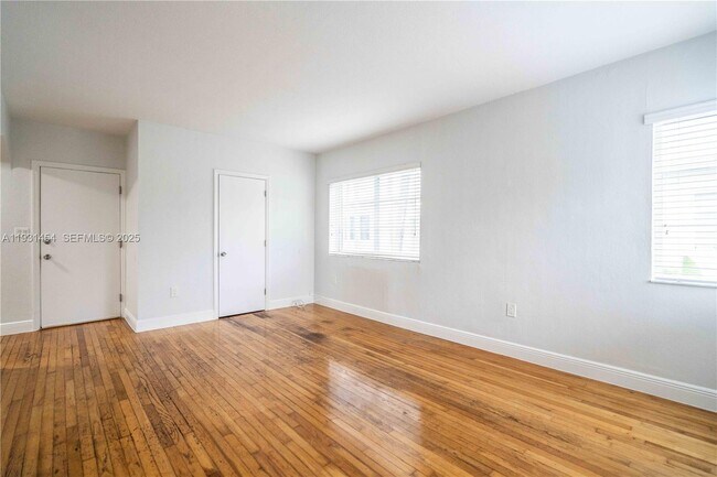 Photo - 1007 Bay Dr Unit 205