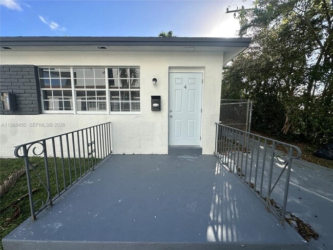 Photo - 740 84th St Unit 4