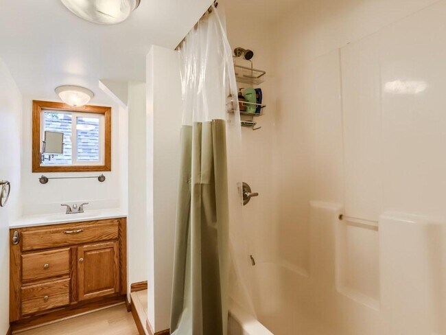 Bathroom - 2633 Grand St NE Unit 2