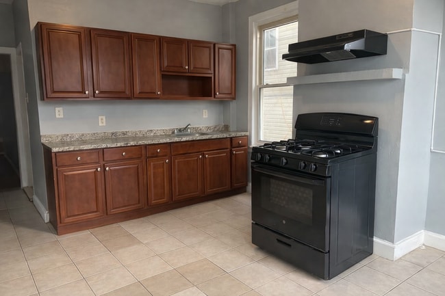 Building Photo - 319 Irvine Turner Blvd Unit 1