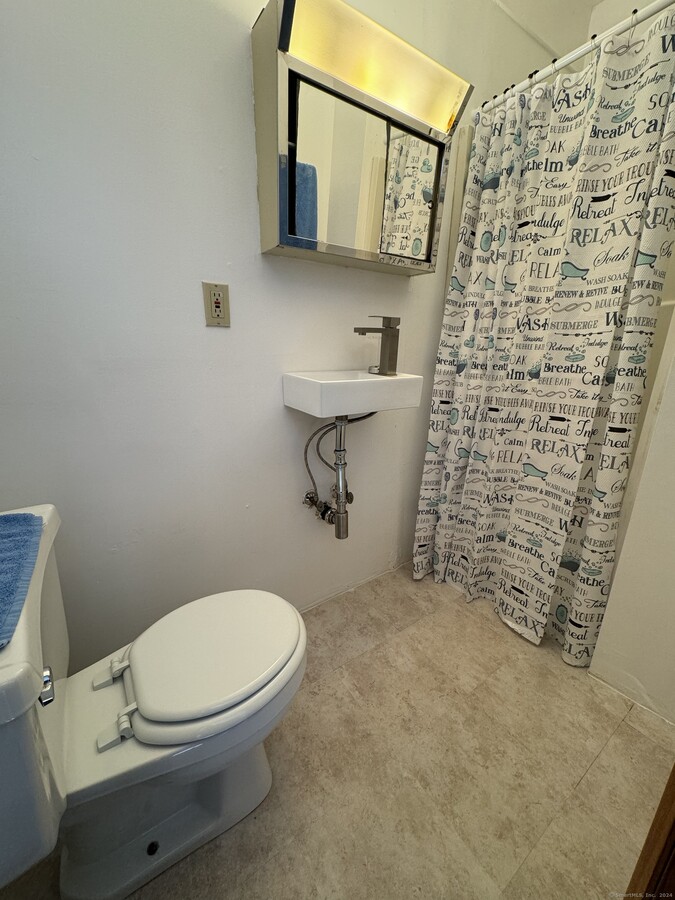 Photo - 32 Garden Hill Cir