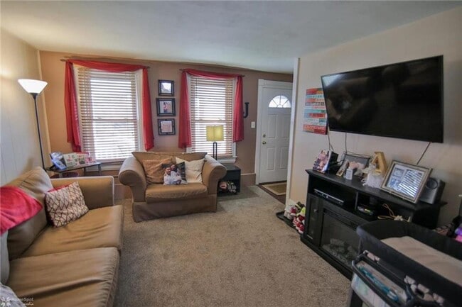 Photo - This adorable home is available for rent. This 2 bedroom property has bee renovated