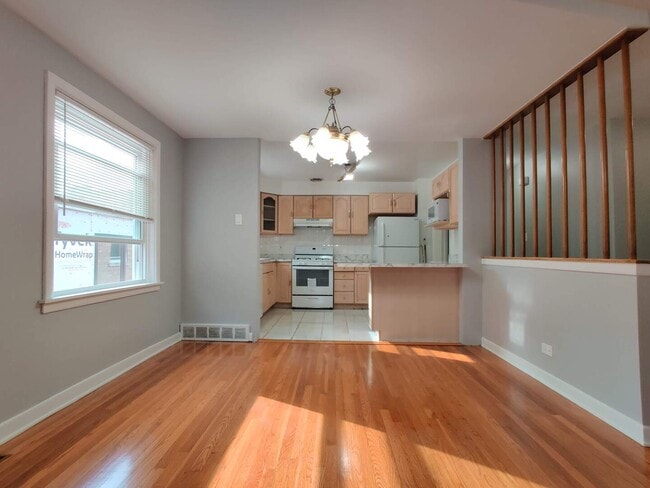 Photo - 724 Florence Ave Unidad 2