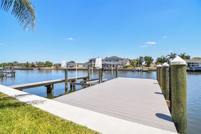 Photo - 3913 Fontainebleau Dr