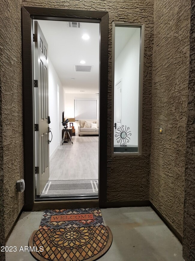 Photo - 13811 E Cavalry Dr