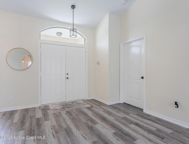 Photo - 4920 48th Pl