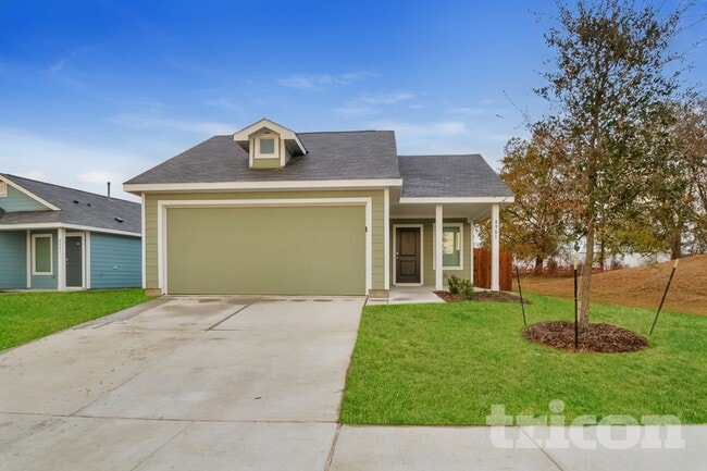 Building Photo - 8901 Red Fox Trl