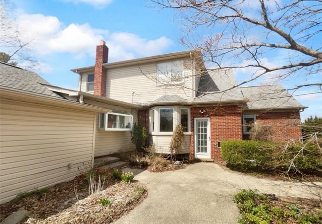 Building Photo - 1363 Edgewood Blvd Rental