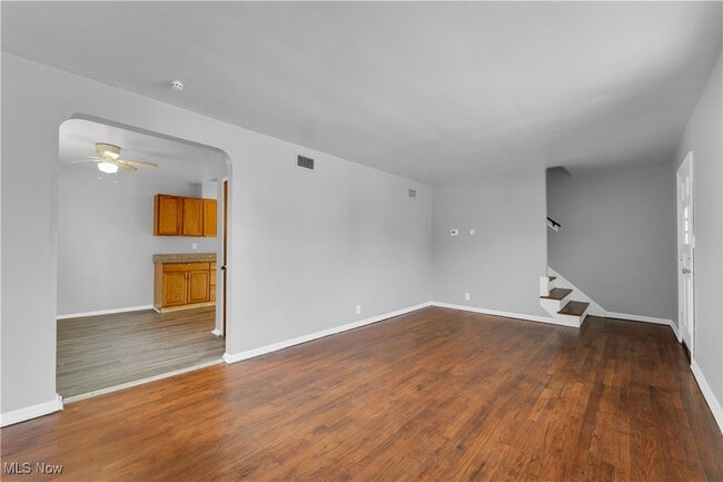 Photo - 20850 Morris Ave