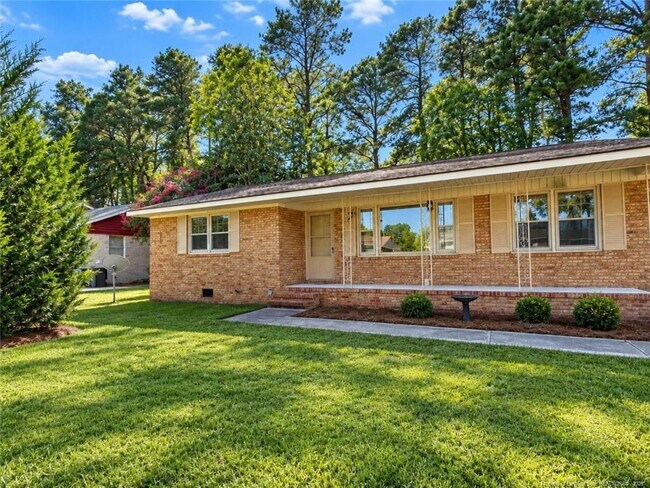 1512 Atwick Dr