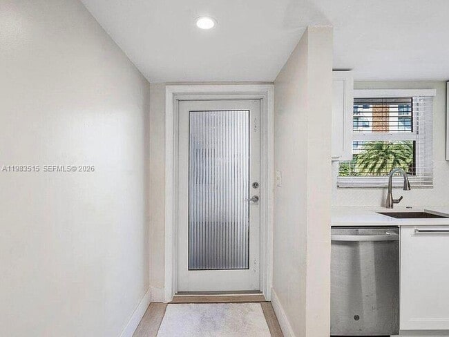 Photo - 40 Isle of Venice Dr Unit 6