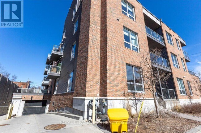Photo - 9 Balsam St