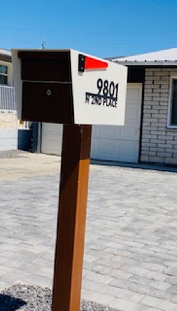 Photo - 4 bed 3, bath with connected guest house