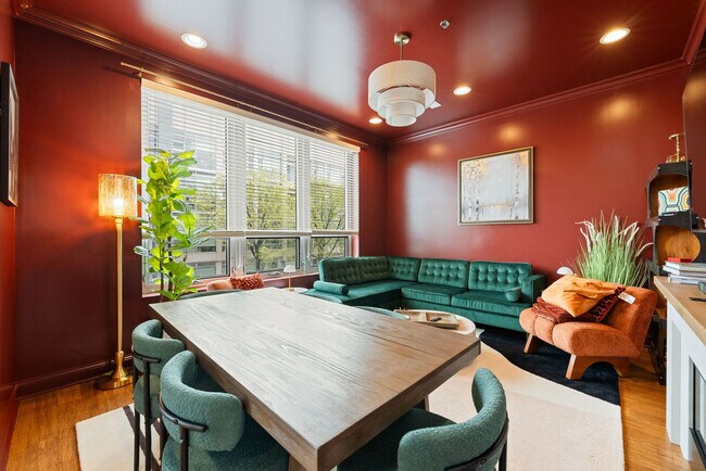 1243 W Madison St Unit SI ID1322528P