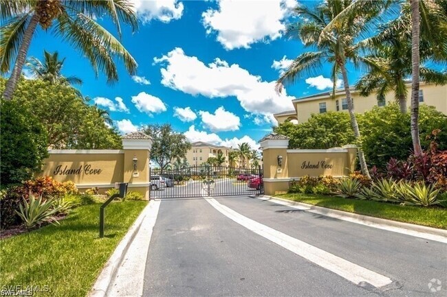Building Photo - 1781 Four Mile Cove Pkwy Unit 111 Rental