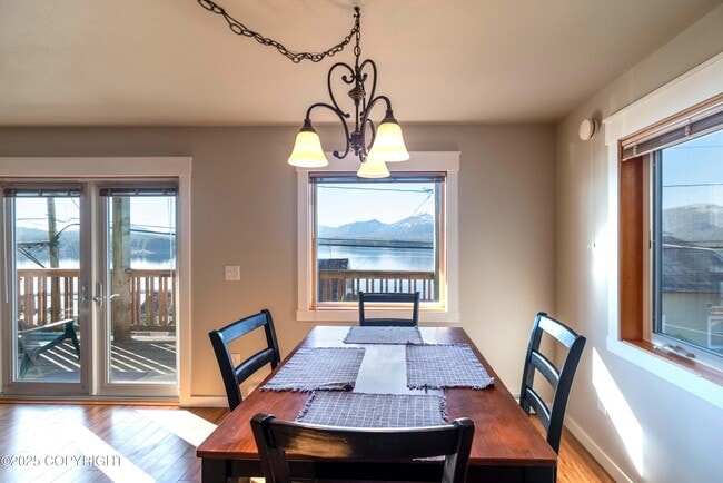 Photo - 1254-1256 Water St